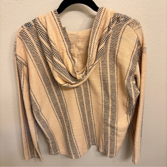 Beach By Exist Poncho Hoodie Coastal Boho - Picture 3 of 3